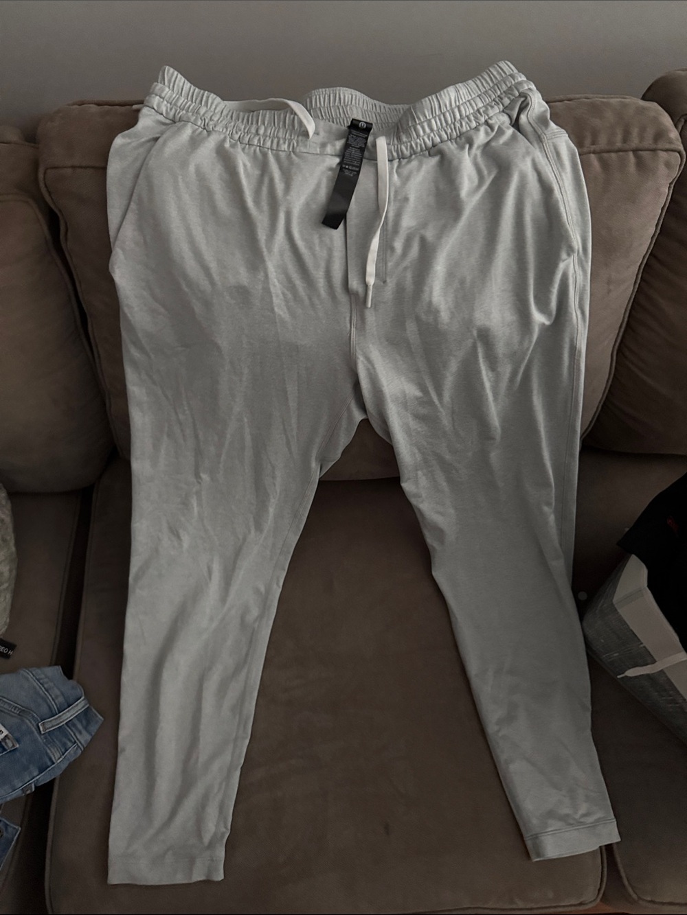lululemon athletica Men's Light Gray Drawstring Joggers